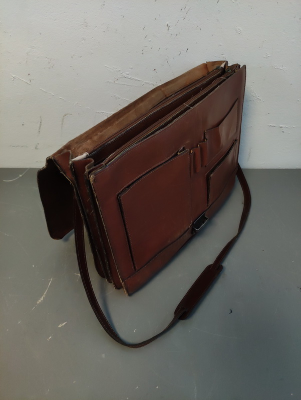 maletin blando oficina piel 31x40x10 1u